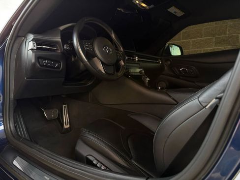 Used 2020 Toyota Supra Premium image 32