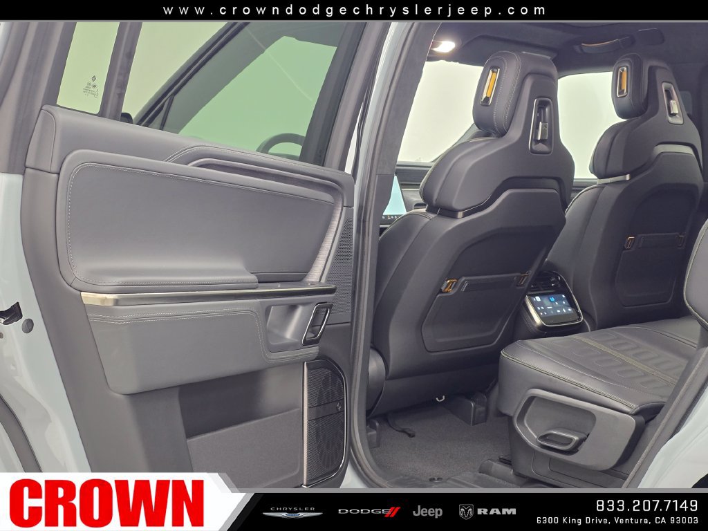 Used 2024 Rivian R1S Adventure Quad AWD/4WD image 28