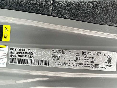 Used 2021 Jeep Wrangler Unlimited Rubicon image 30