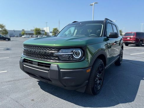 New 2025 Ford Bronco Sport Big Bend w/ Black Appearance Package image 3