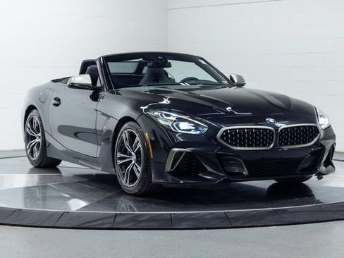 Used 2022 BMW Z4 M40i RWD image 4