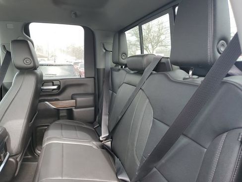 Used 2022 GMC Sierra 2500 SLT image 29