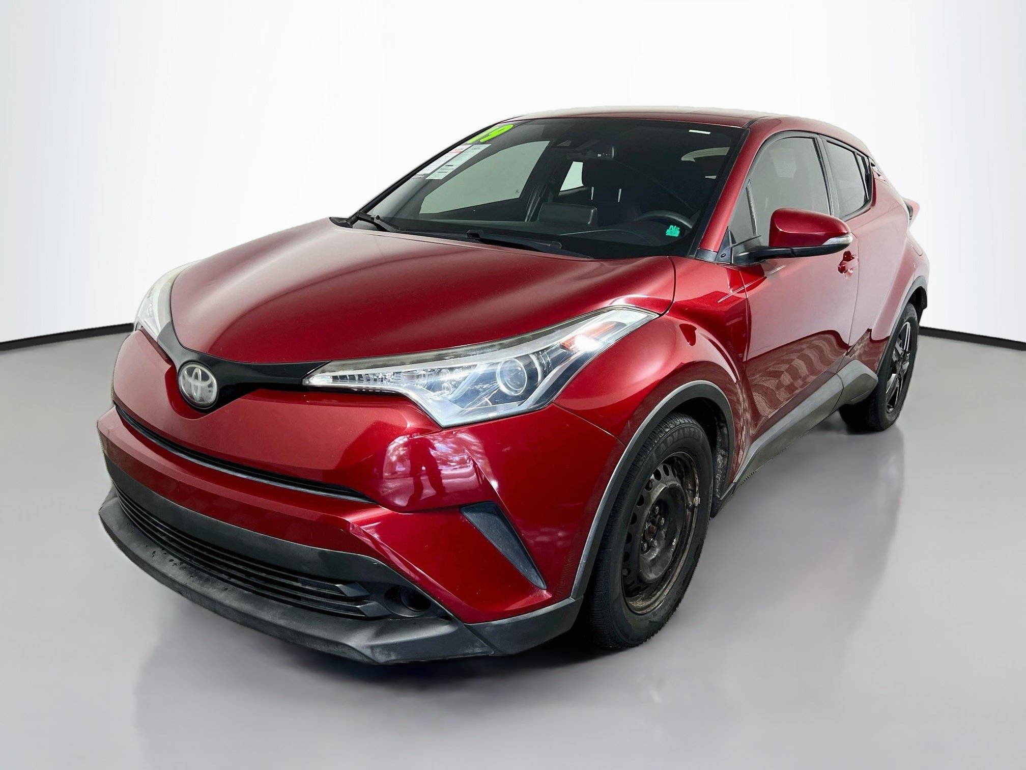 Used 2019 Toyota C-HR LE FWD image 10