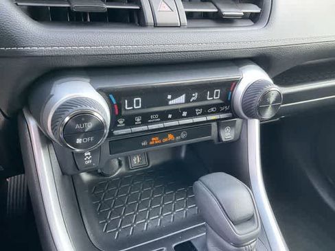Certified 2025 Toyota RAV4 XLE FWD image 23