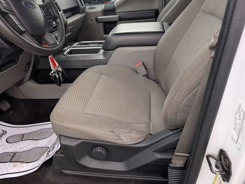 Used 2016 Ford F150 XLT AWD/4WD image 20