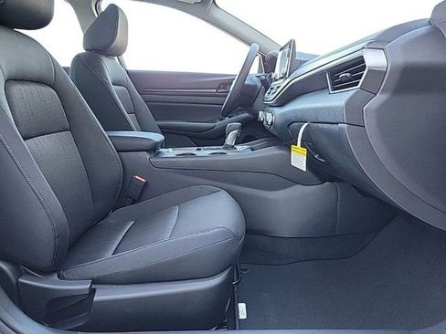 New 2026 Nissan Altima 2.5 SV image 22