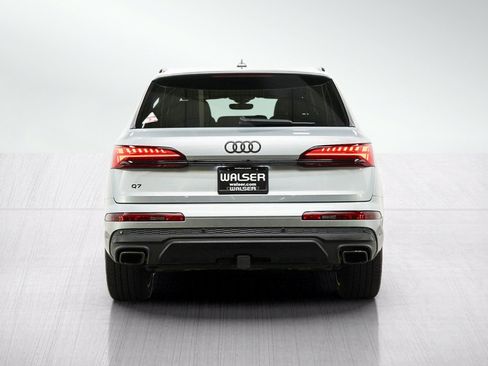 Used 2025 Audi Q7 3.0T Prestige AWD/4WD image 4