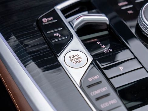 Certified 2024 BMW X5 xDrive40i w/ M Sport Package image 22