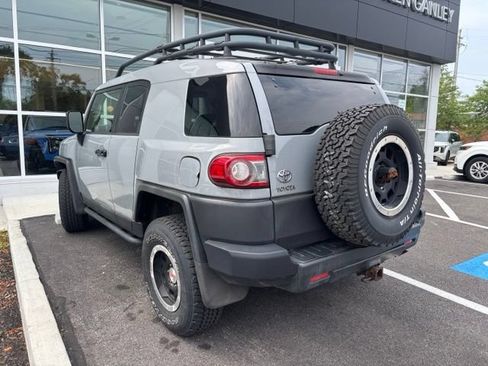 Used 2013 Toyota FJ Cruiser 4WD w/ Trail Teams Special Edition image 4