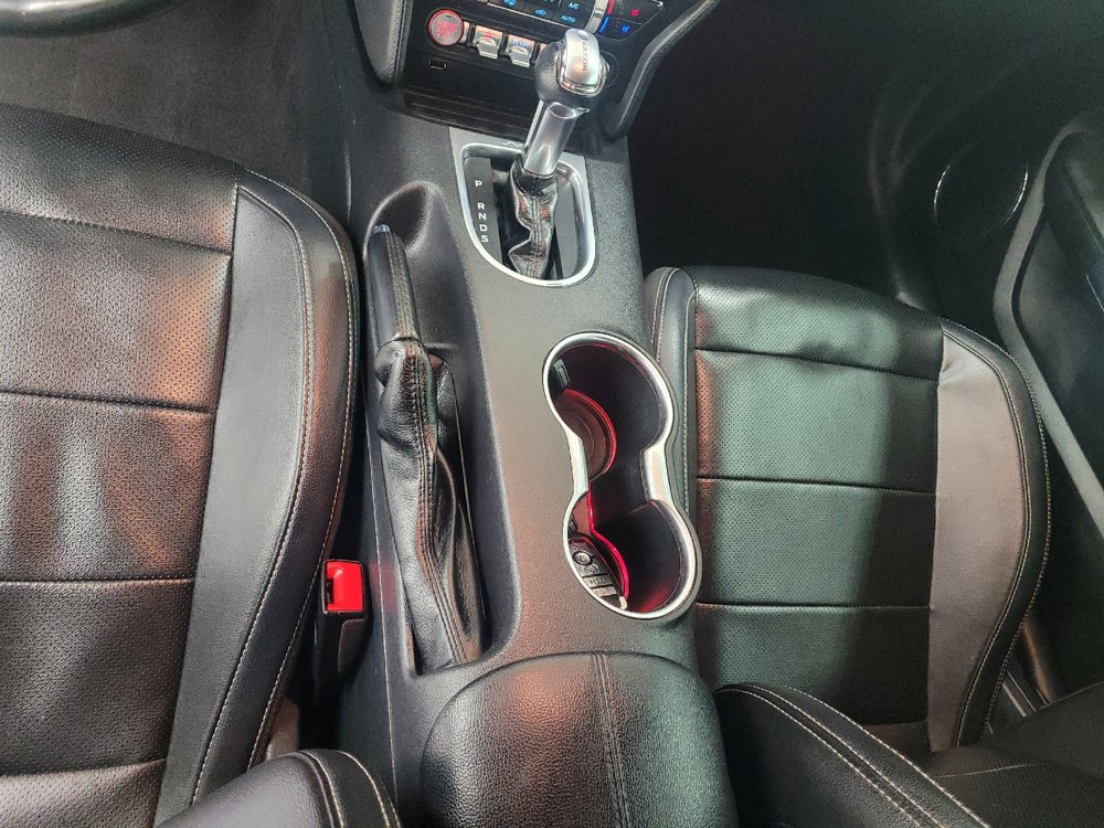 Used 2021 Ford Mustang Premium RWD image 26