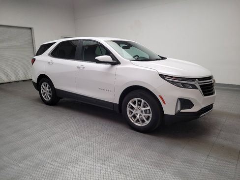 Used 2024 Chevrolet Equinox LT FWD image 11