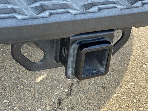 Used 2018 Toyota Tacoma SR5 RWD image 52