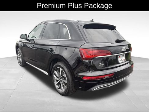 Used 2021 Audi Q5 2.0T Premium Plus w/ Premium Plus Package AWD/4WD image 6