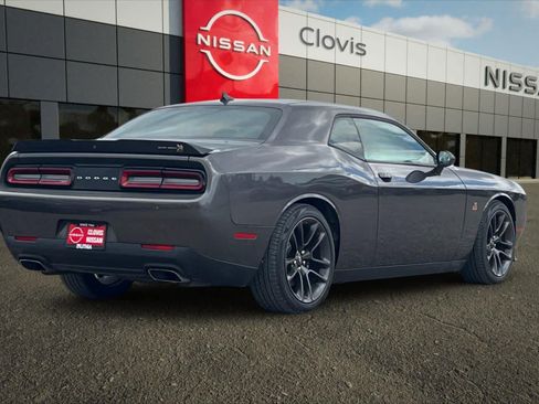 Used 2020 Dodge Challenger R/T Scat Pack w/ Driver Convenience Group RWD image 3