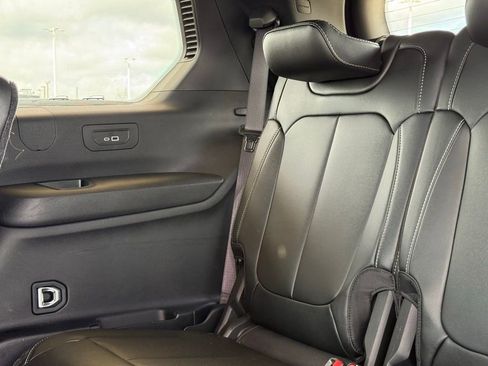 Certified 2024 Jeep Grand Cherokee L Limited image 34