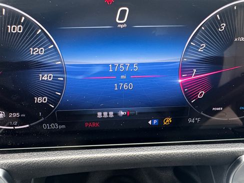 Used 2026 Mercedes-Benz GLB 250 4MATIC image 22