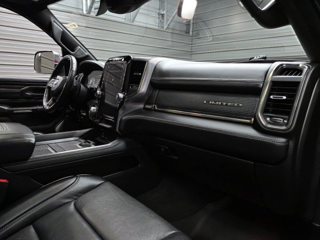 Used 2019 RAM 1500 Limited AWD/4WD image 15