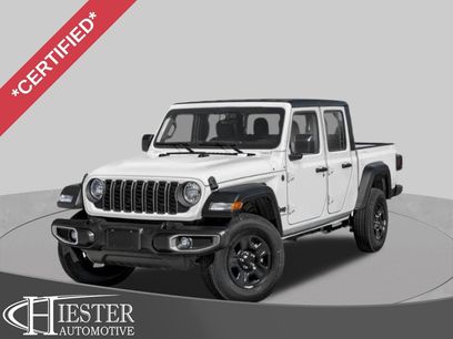 Used 2025 Jeep Gladiator Sport