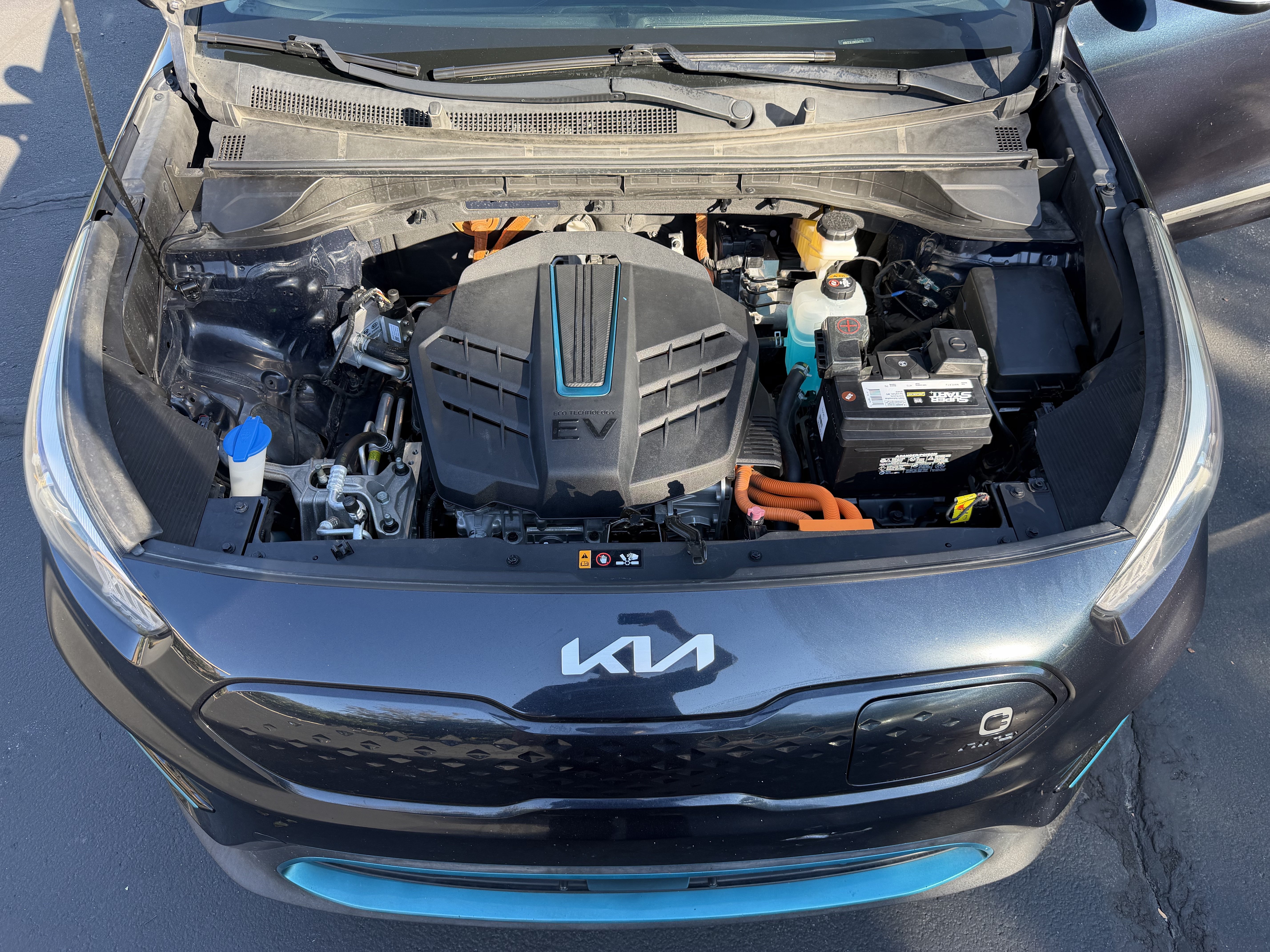 Used 2022 Kia Niro EX Premium FWD image 24