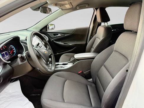 Used 2024 Chevrolet Malibu LT FWD image 20