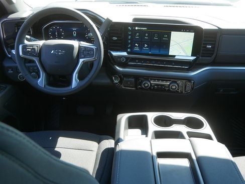 New 2026 Chevrolet Silverado 3500 LT w/ Trail Boss Package AWD/4WD image 6