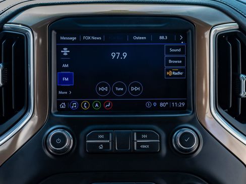 Used 2021 Chevrolet Silverado 3500 High Country AWD/4WD image 25