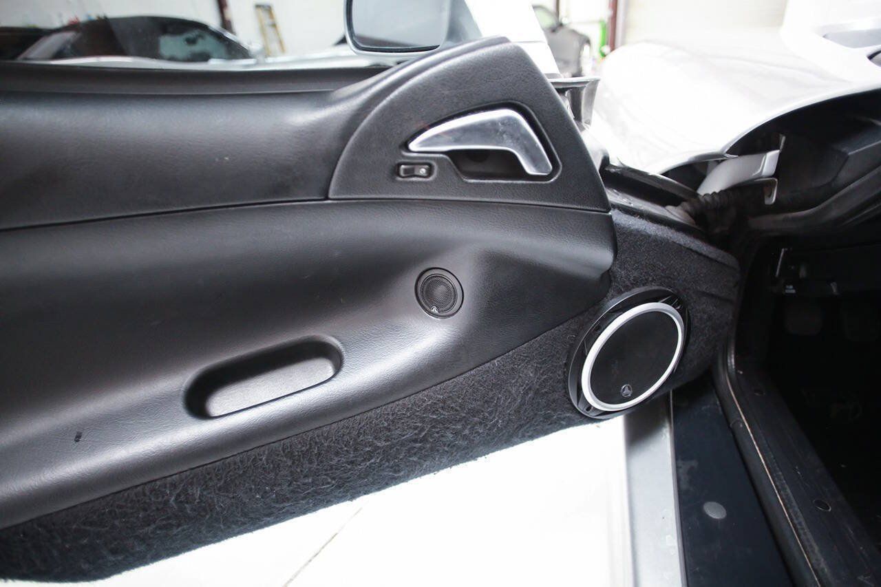 Used 1999 Dodge Viper GTS RWD image 17