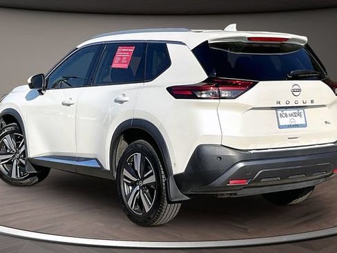 Certified 2023 Nissan Rogue SL w/ SL Premium Package FWD image 11
