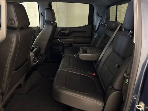 Used 2021 GMC Sierra 1500 SLT w/ SLT Premium Plus Package AWD/4WD image 33