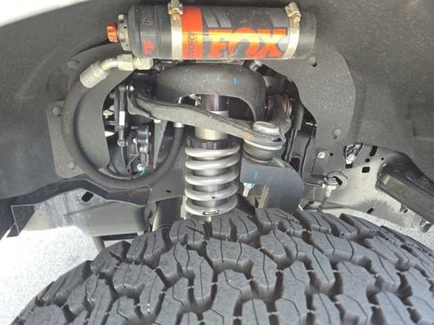 Used 2025 Ford F150 Lariat w/ Equipment Group 502A High AWD/4WD image 7