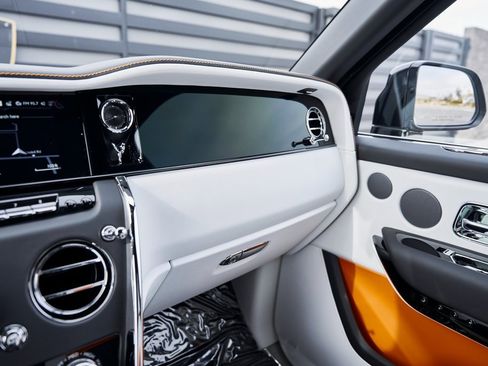 Used 2026 Rolls-Royce Cullinan Base image 85