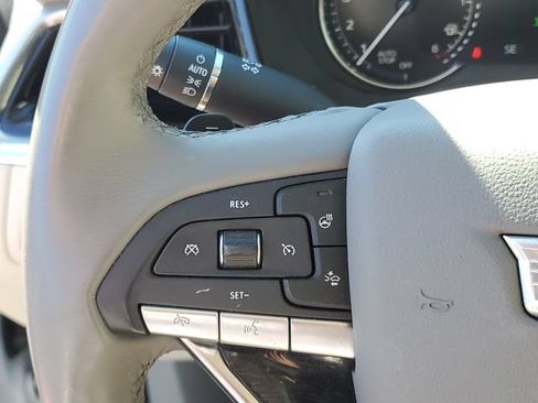 Certified 2024 Cadillac XT6 Premium Luxury w/ LPO, Floor Liner Package AWD/4WD image 17