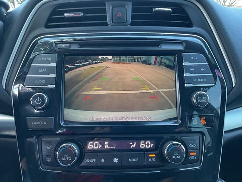 Used 2020 Nissan Maxima 3.5 SV w/ Floor Mat Group FWD image 23
