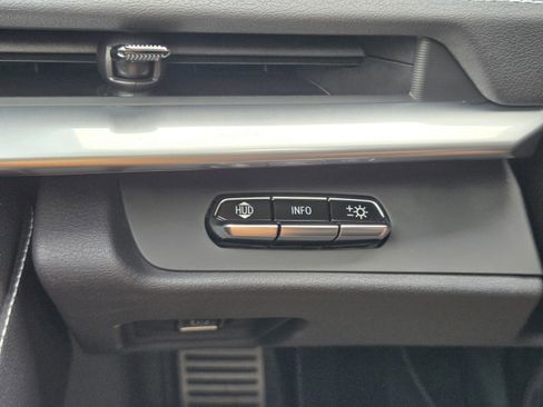 Used 2023 Chevrolet Corvette Stingray Preferred Cpe w/ 2LT image 18