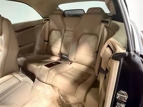 Used 2012 Mercedes-Benz E 350 Cabriolet image 46