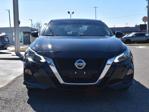 Used 2021 Nissan Altima 2.5 SV image 15