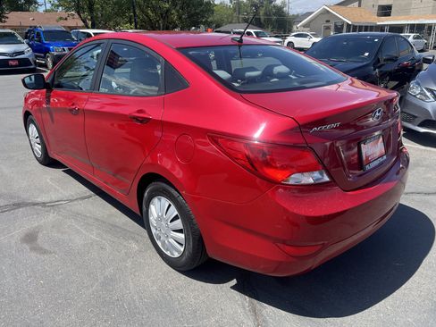 Used 2017 Hyundai Accent SE FWD image 7