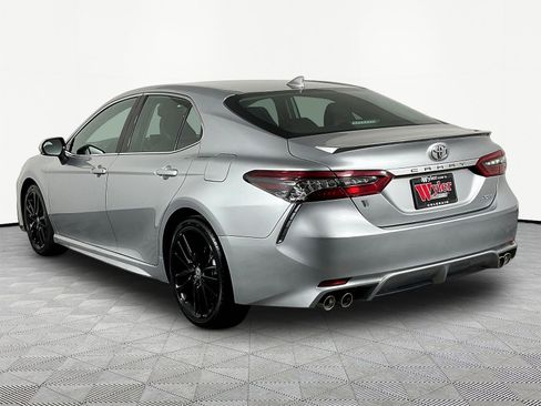 Used 2023 Toyota Camry XSE FWD image 4