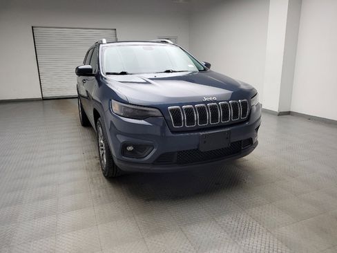 Used 2019 Jeep Cherokee Latitude Plus image 14