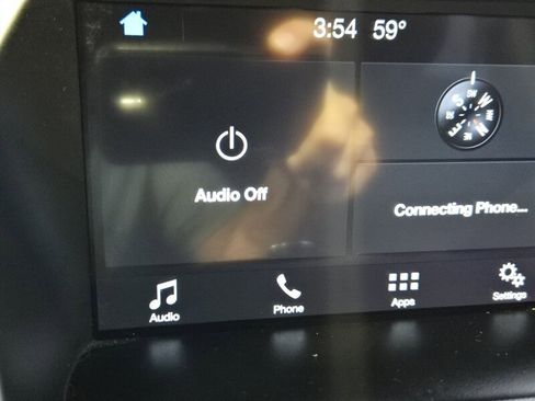 Used 2019 Ford Escape SE image 17