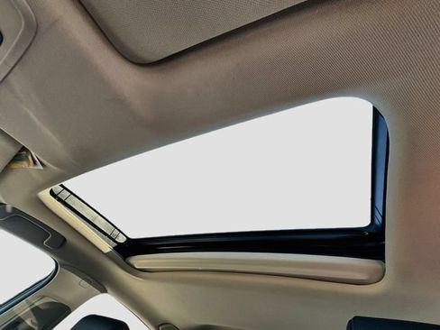 Used 2024 Honda Civic EX-L image 25