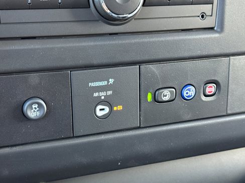 New 2025 GMC Savana 2500 w/ Driver Convenience Package image 32