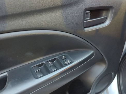 Used 2024 Mitsubishi Mirage ES FWD image 7