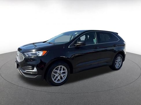 Used 2024 Ford Edge SEL AWD/4WD image 8