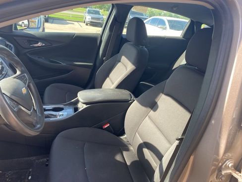 Used 2023 Chevrolet Malibu LT image 8