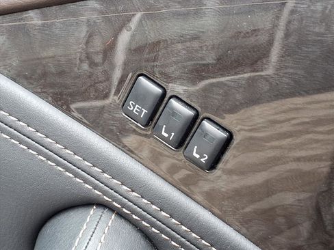 Certified 2023 Nissan Armada Platinum w/ Captain's Chairs Package image 21