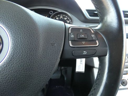 Used 2014 Volkswagen CC Sport image 72