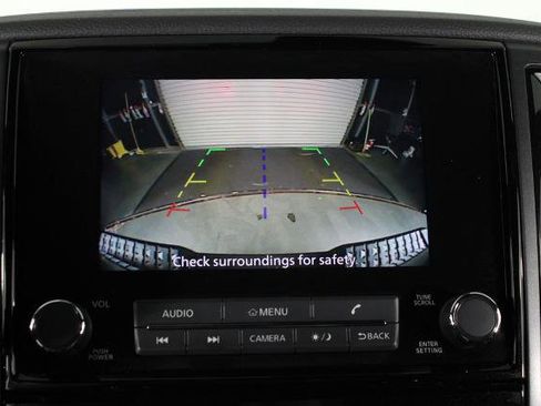 Certified 2024 Nissan Titan SV w/ SV Bronze Edition Package image 29