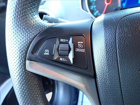 Used 2014 Chevrolet Sonic LT image 15