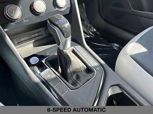 New 2026 Volkswagen Taos S FWD image 29
